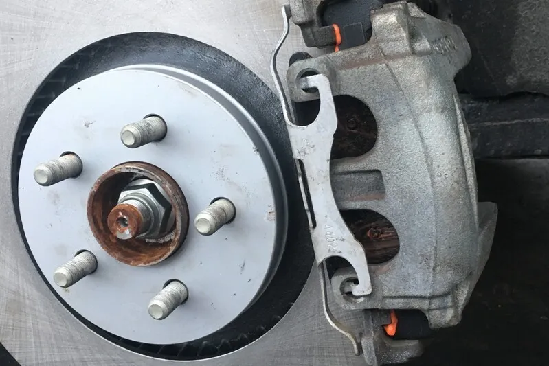 How to diagnose brake problems