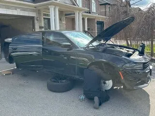 why mobile mechanics need a license to change brakes in ontario