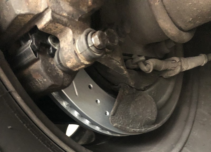 How to tell when you need new brake rotors and pads